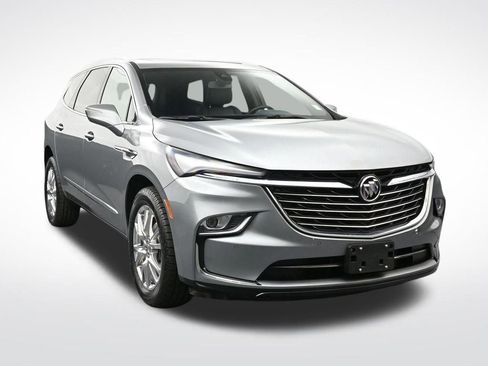 Used 2023 Buick Enclave Essence w/ Experience Buick Package AWD/4WD image 7