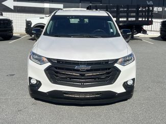 Used 2021 Chevrolet Traverse Premier w/ Redline Edition FWD video 2