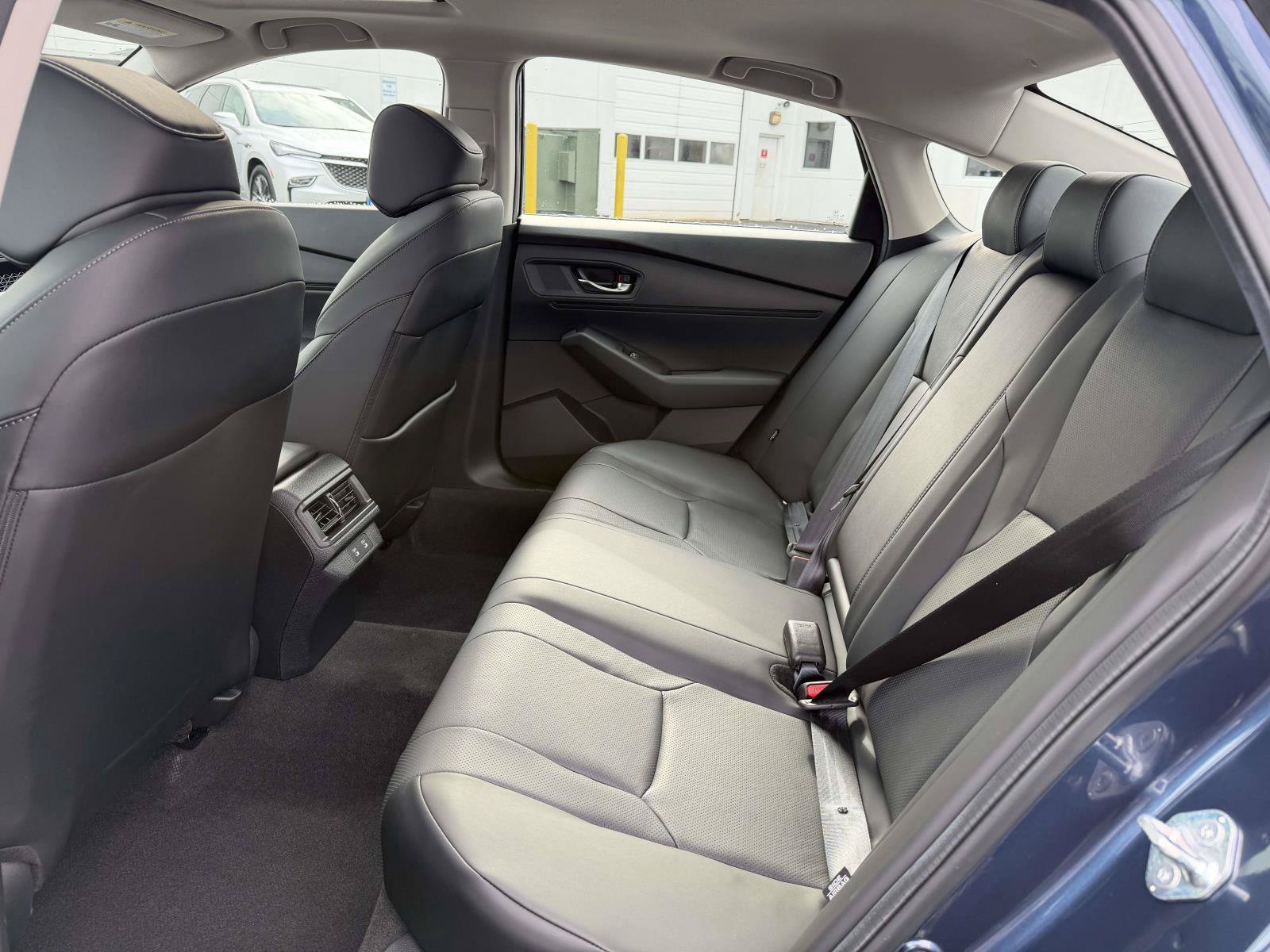 Used 2026 Honda Accord EX-L image 9