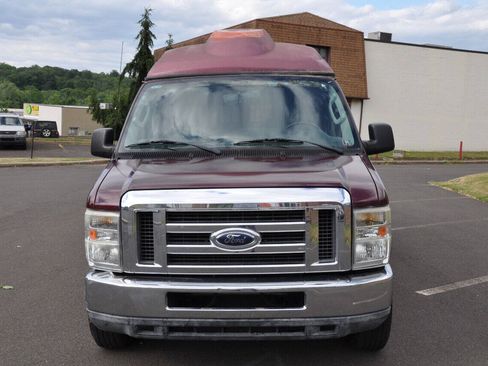 Used 2010 Ford E-350 and Econoline 350 XL RWD image 5