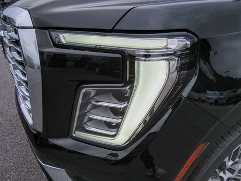 New 2026 GMC Yukon Denali image 7