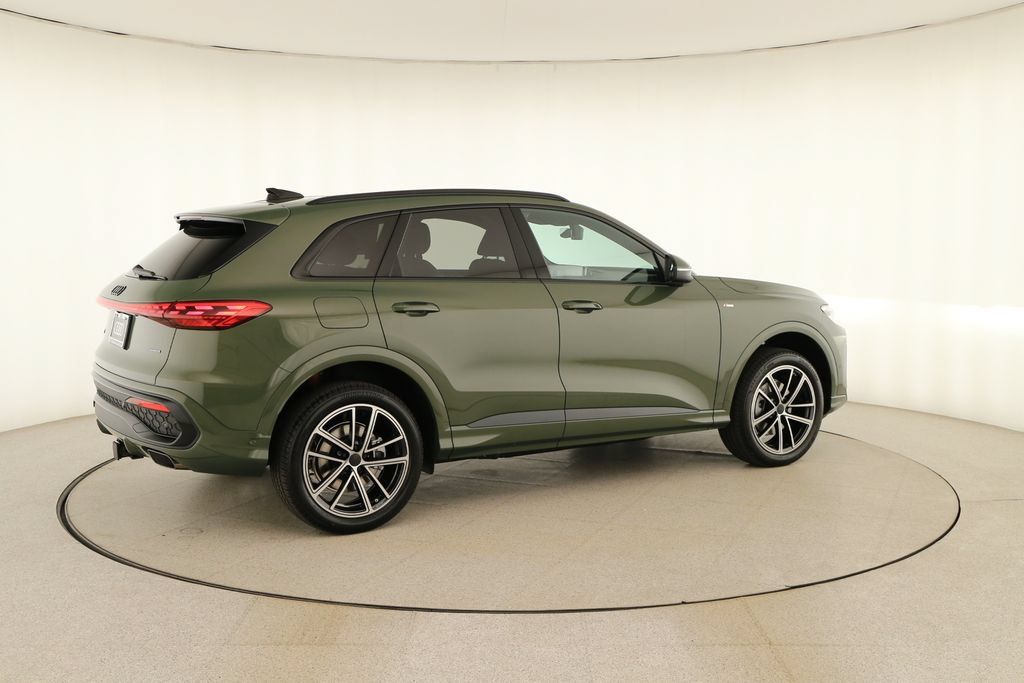 New 2026 Audi Q5 Premium Plus AWD/4WD image 7