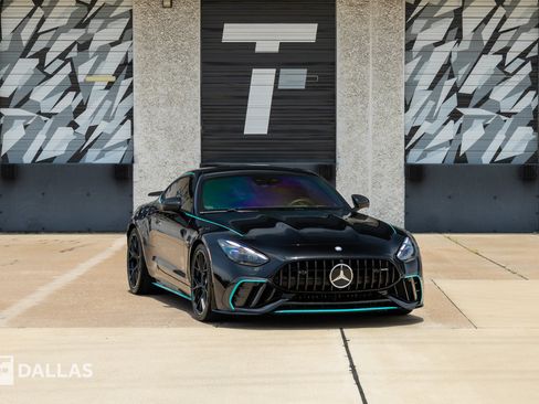 Used 2025 Mercedes-Benz AMG GT 63 image 1
