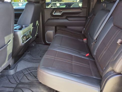 Used 2025 Chevrolet Silverado 3500 High Country w/ High Country Premium Package image 20