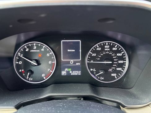 Used 2024 Subaru Outback Limited AWD/4WD image 15