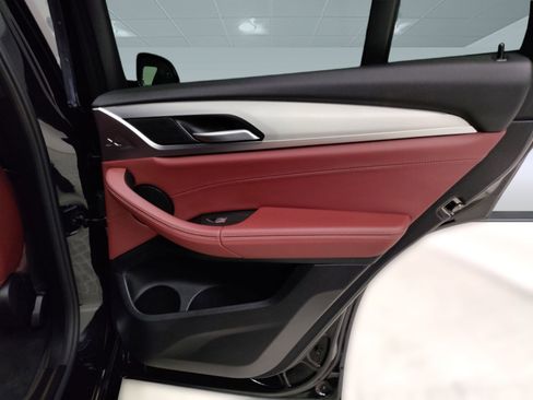 Used 2023 BMW X4 xDrive30i w/ M Sport Package image 29