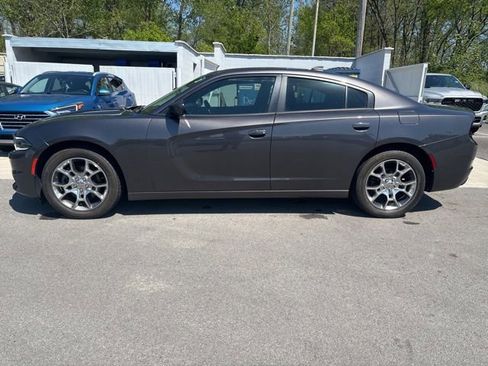 Used 2016 Dodge Charger SXT AWD/4WD image 3