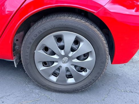 Used 2014 Toyota Prius C Two image 11