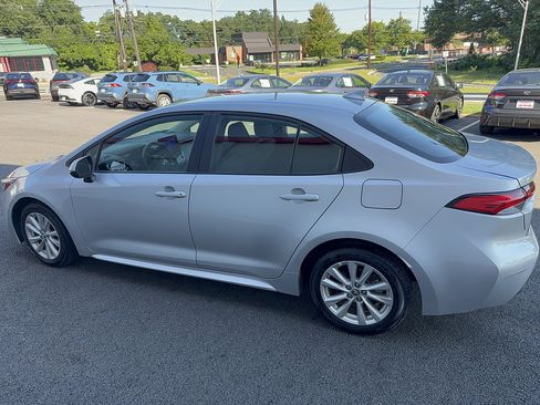 Certified 2024 Toyota Corolla LE w/ LE Convenience Package FWD image 7