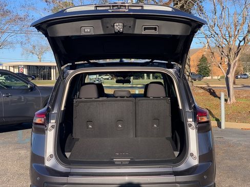 New 2026 Nissan Rogue SV image 5