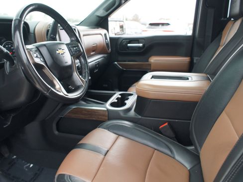 Used 2021 Chevrolet Silverado 1500 High Country image 14