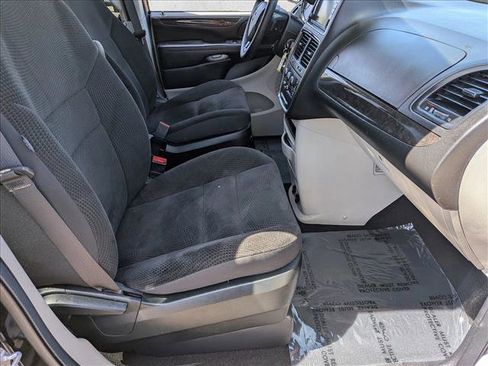 Used 2018 Dodge Grand Caravan SE w/ UConnect Hands-Free Group FWD image 26