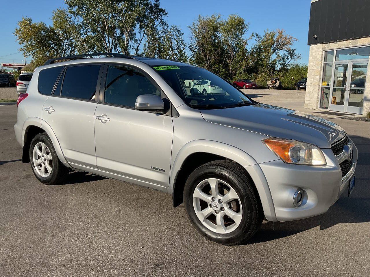Used 2009 Toyota RAV4 Limited w/ Limited Extra Value Pkg AWD/4WD image 10
