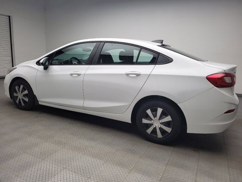 Used 2017 Chevrolet Cruze LS w/ LS Fleet Convenience Package FWD image 3