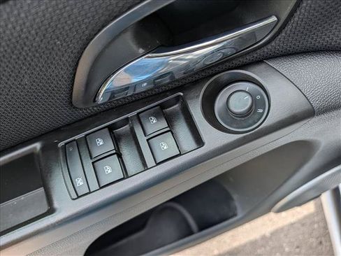 Used 2014 Chevrolet Cruze LTZ FWD image 26