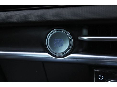 Certified 2026 Hyundai Santa Cruz SE FWD image 28