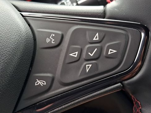 Used 2023 Chevrolet Equinox RS AWD/4WD image 23