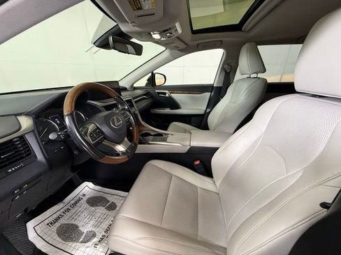 Used 2022 Lexus RX 350L FWD w/ Premium Package image 15