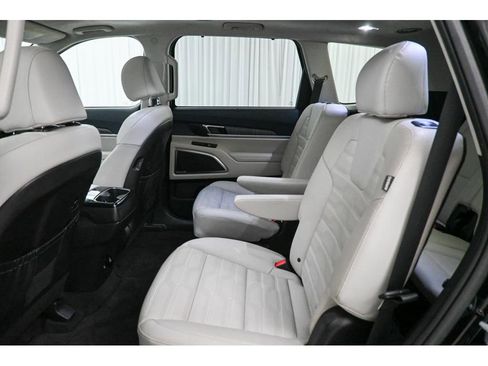 Used 2023 Kia Telluride SX Prestige image 21