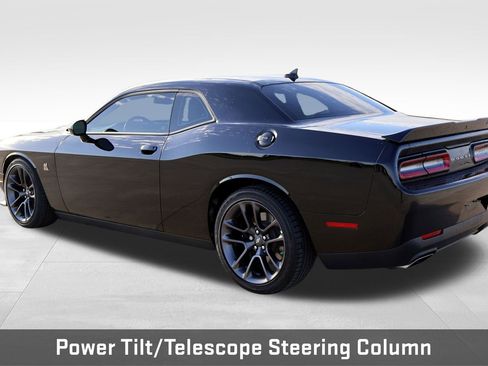 Used 2023 Dodge Challenger R/T Scat Pack w/ Plus Package image 11