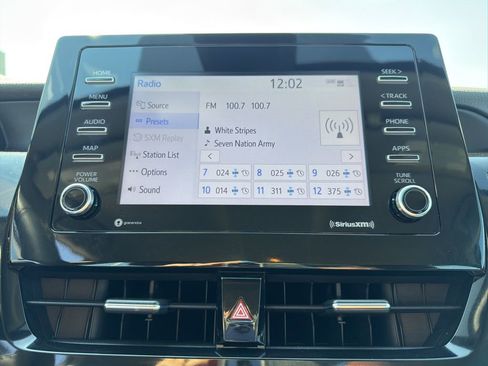 Used 2023 Toyota Camry SE image 15