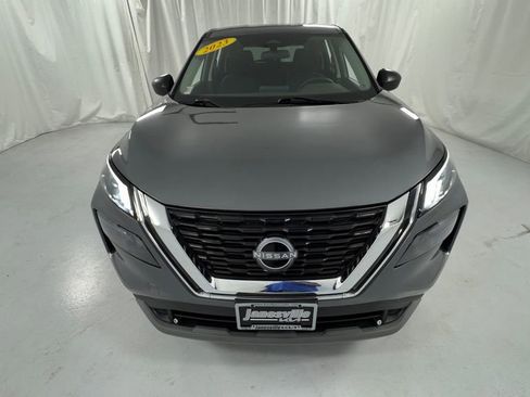 Used 2023 Nissan Rogue S AWD/4WD image 8