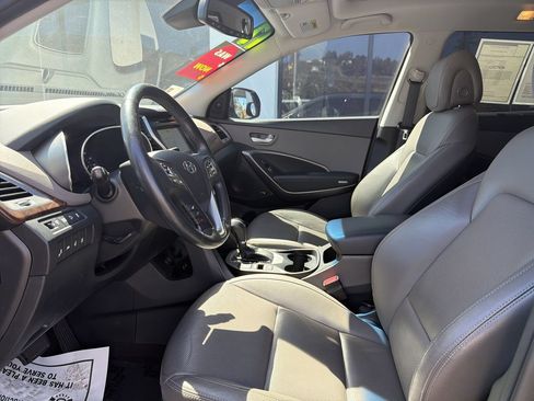 Used 2017 Hyundai Santa Fe Limited FWD image 24