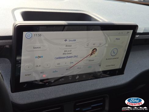 New 2025 Ford Maverick XLT w/ XLT Luxury Package image 12