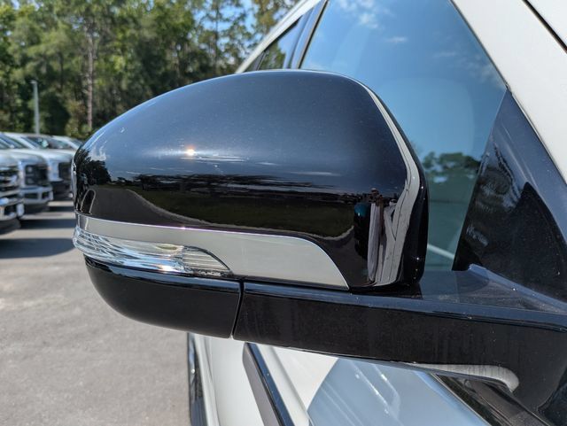 New 2026 Lincoln Navigator L Premier AWD/4WD image 12
