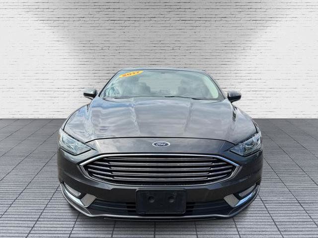 Used 2017 Ford Fusion SE w/ Equipment Group 201A AWD/4WD image 5