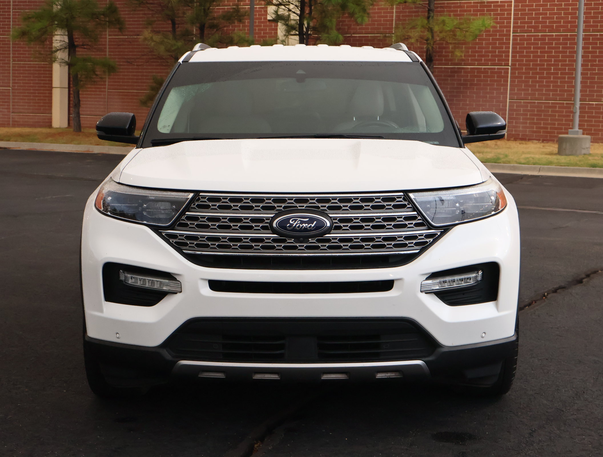 Used 2020 Ford Explorer Limited w/ Class III Trailer Tow Package RWD image 31