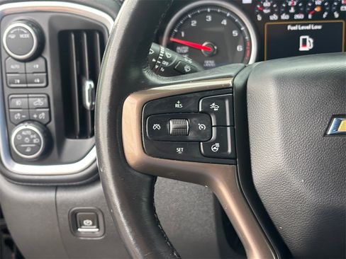 Used 2021 Chevrolet Silverado 1500 High Country w/ Technology Package image 17