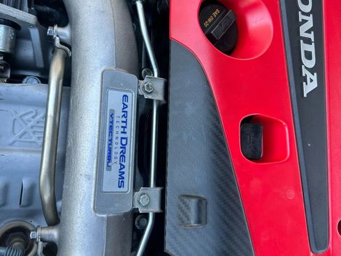 Used 2019 Honda Civic Type R image 32