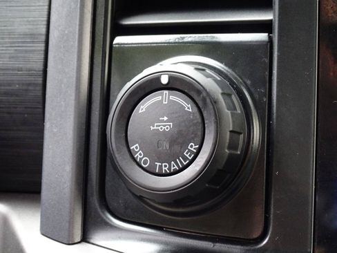 Used 2024 Ford F150 XLT w/ Tow/Haul Package RWD image 23