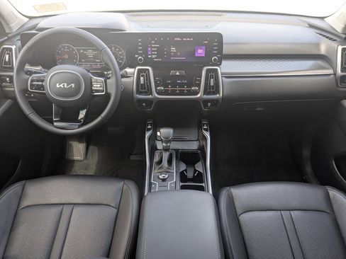 Certified 2023 Kia Sorento S image 20