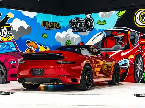 Used 2018 Porsche 911 Carrera image 5
