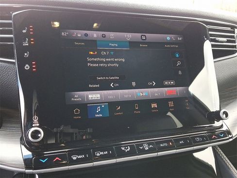 Used 2024 Jeep Wagoneer Series III image 16