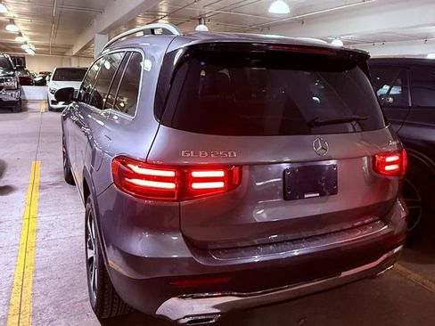 Certified 2026 Mercedes-Benz GLB 250 4MATIC image 2