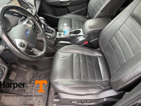 Used 2014 Ford Escape Titanium w/ Equipment Group 401A FWD image 12
