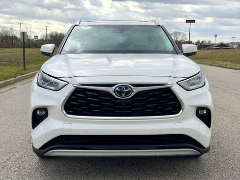 Used 2021 Toyota Highlander Platinum AWD/4WD image 39