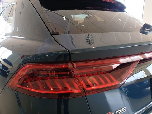 Used 2022 Audi SQ8 Prestige image 7