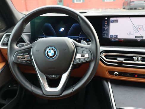 Used 2023 BMW 330e w/ Premium Package image 10