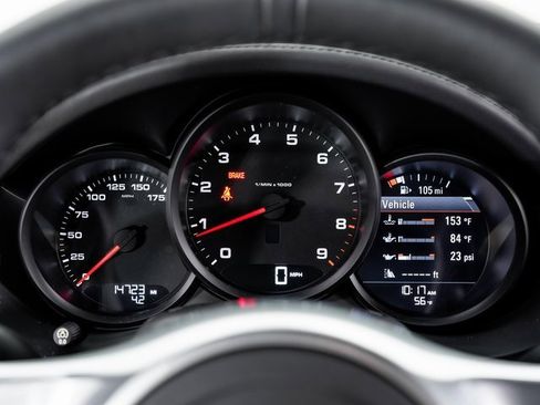 Used 2016 Porsche Cayman image 13