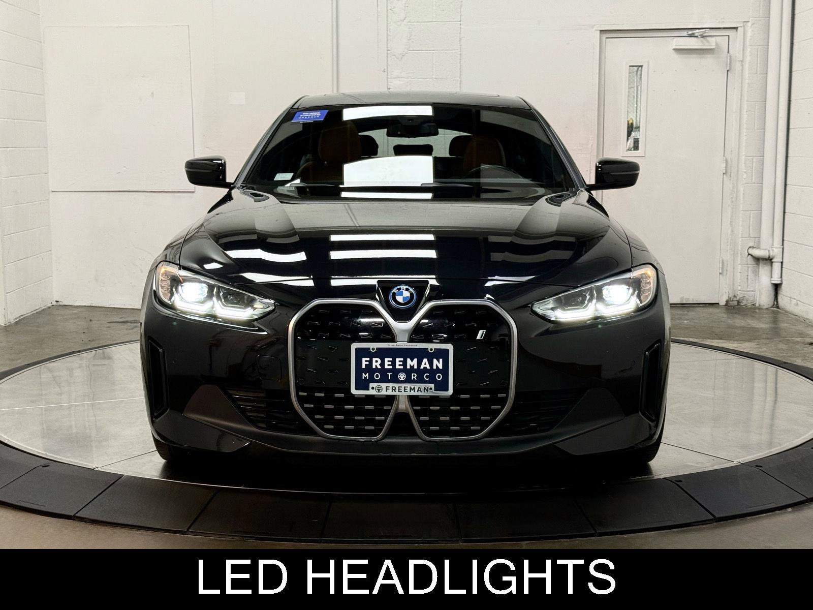 Used 2024 BMW i4 eDrive35 w/ Convenience Package RWD image 3