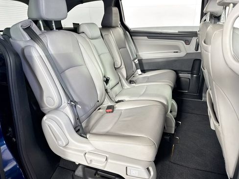 Used 2022 Honda Odyssey Touring image 36