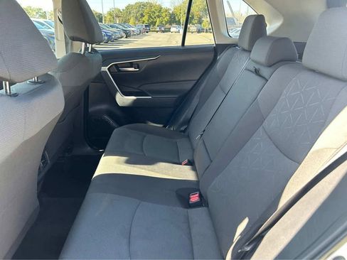 Used 2024 Toyota RAV4 XLE FWD image 3