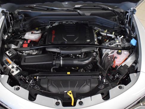 Used 2021 Alfa Romeo Stelvio Sprint w/ Nero Edizione image 57