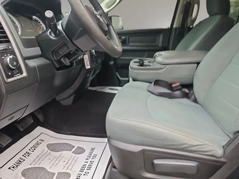 Used 2018 RAM 1500 Express w/ Express Value Package AWD/4WD image 9