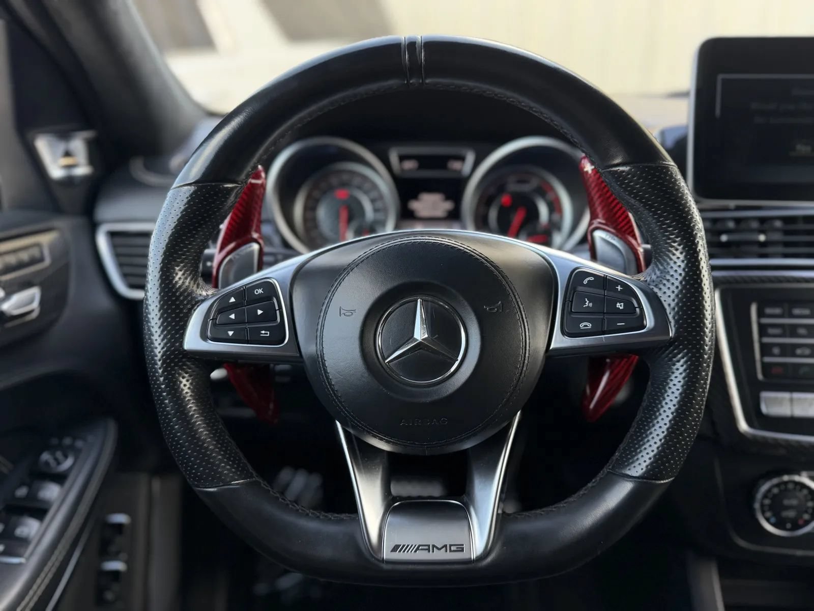 Used 2018 Mercedes-Benz GLS 63 AMG 4MATIC image 24