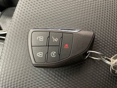 Certified 2025 Chevrolet Equinox RS AWD/4WD image 21